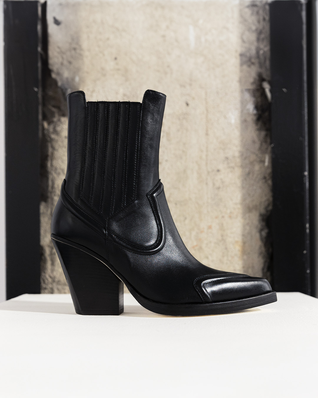 Thelma Texas 85, Calf Lux Black - Stefano Mugnai